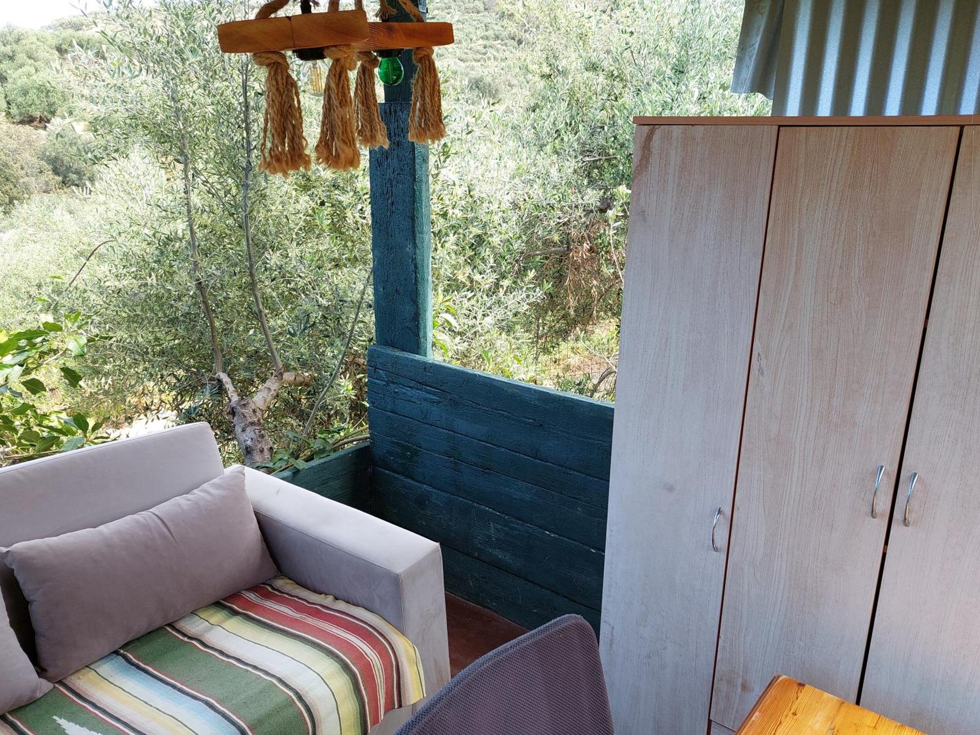 Sofiana'S Garden Retreat With Private Pool Apartment Dhrapanias Room photo