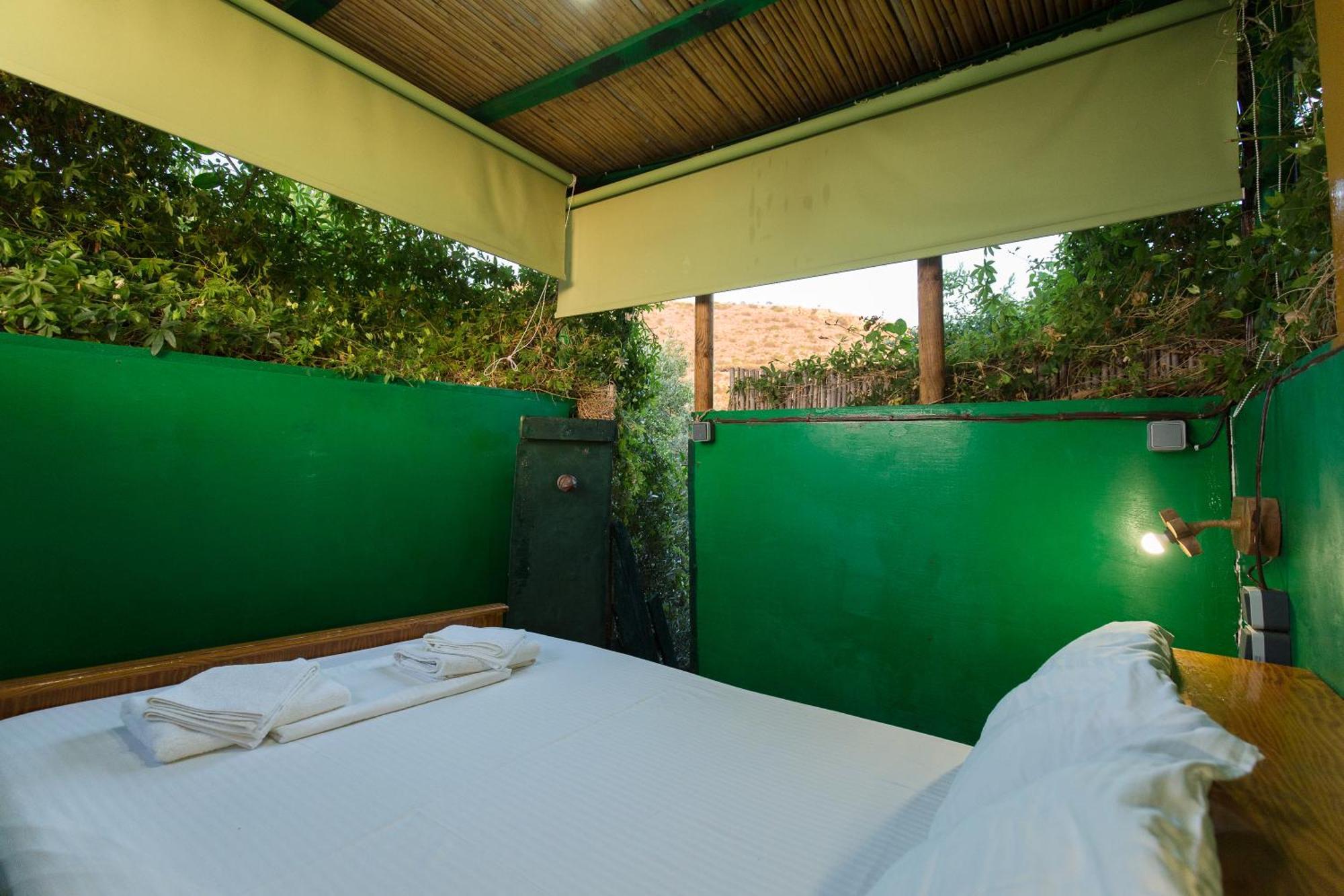 Sofiana'S Garden Retreat With Private Pool Apartment Dhrapanias Exterior photo