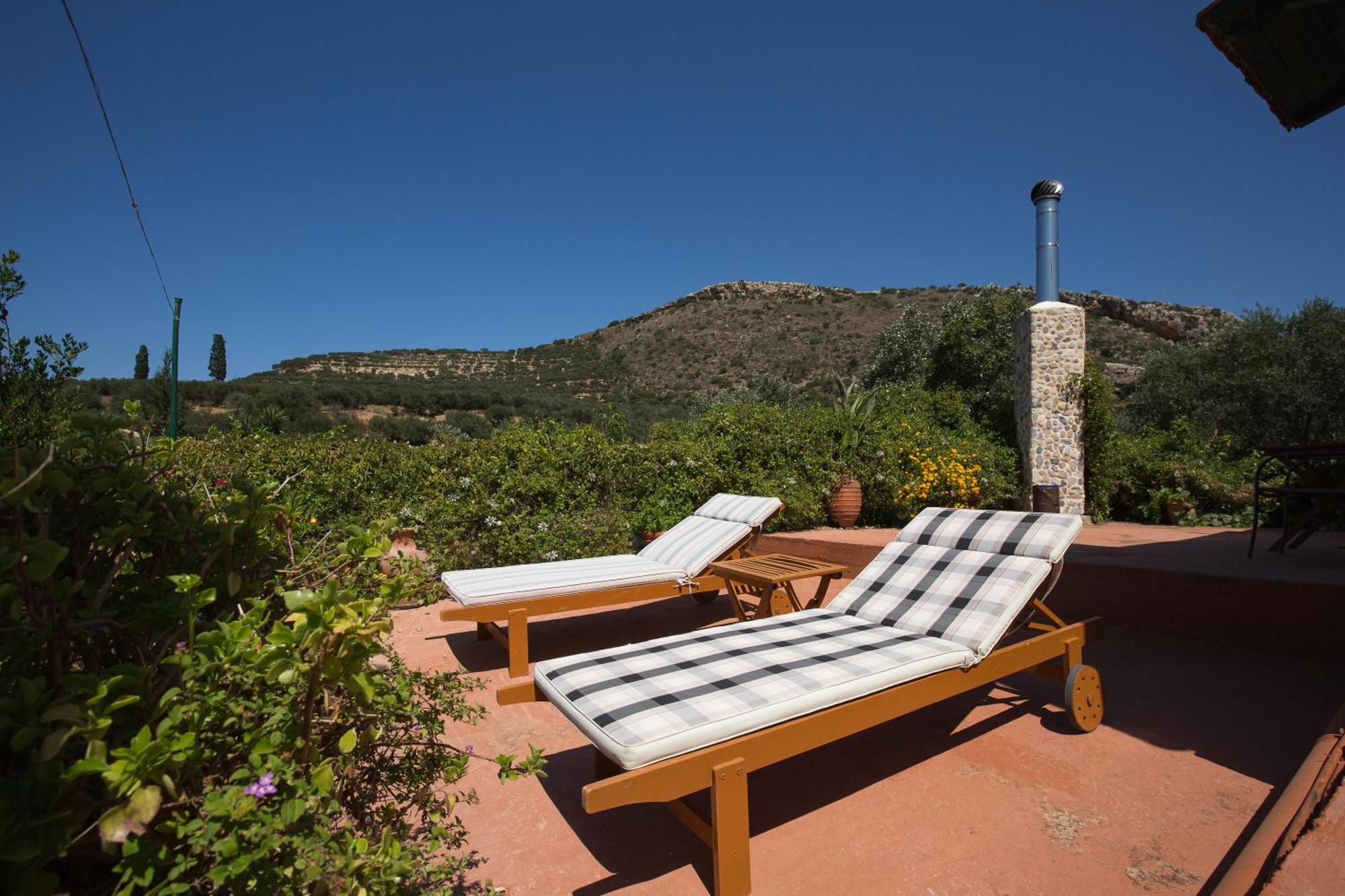 Sofiana'S Garden Retreat With Private Pool Apartment Dhrapanias Exterior photo
